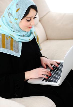 كيف يتم استخدام الانترنت في الشرق الأوسط ؟